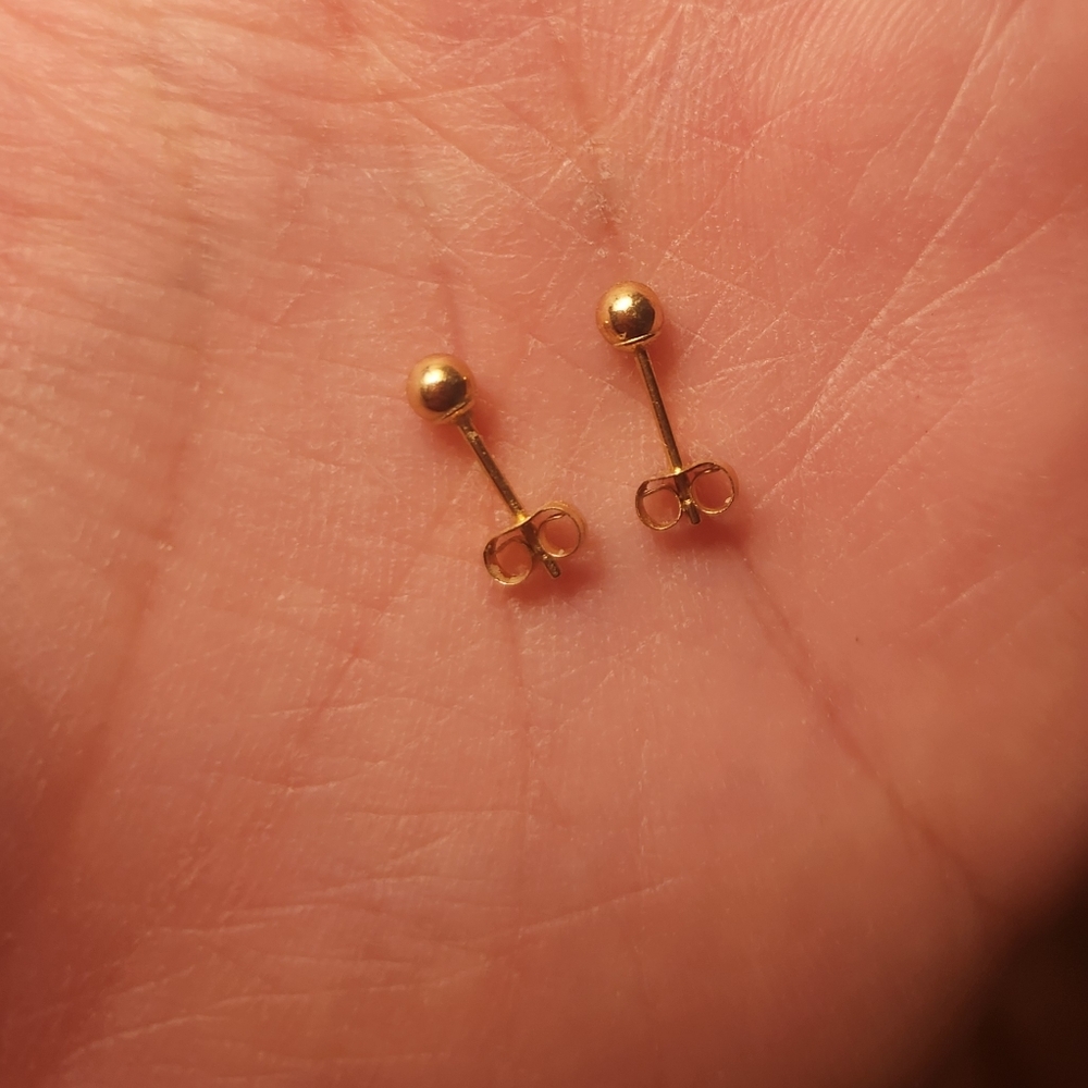 Aurate 14K Gold Ball Stud Earrings